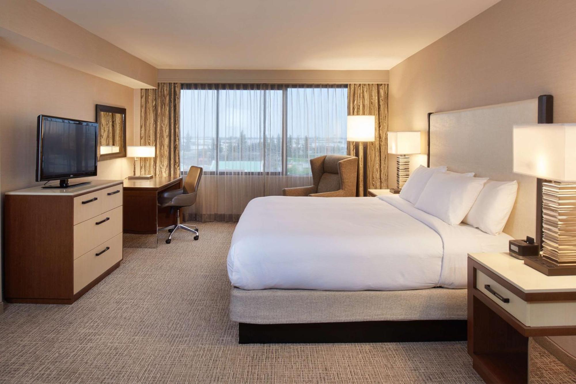 King Luxury Suite,1551662821:JPEG
